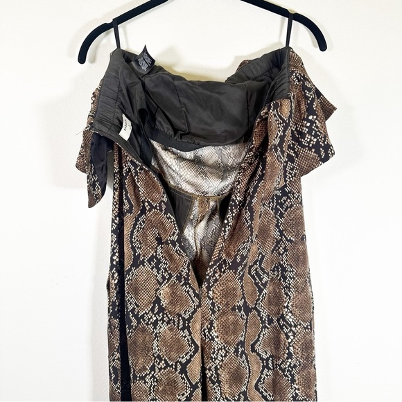 Babaton Snakeskin Reptile Print Strapless Cropped Jumpsuit Size 2 ** please read - Picture 5 of 11